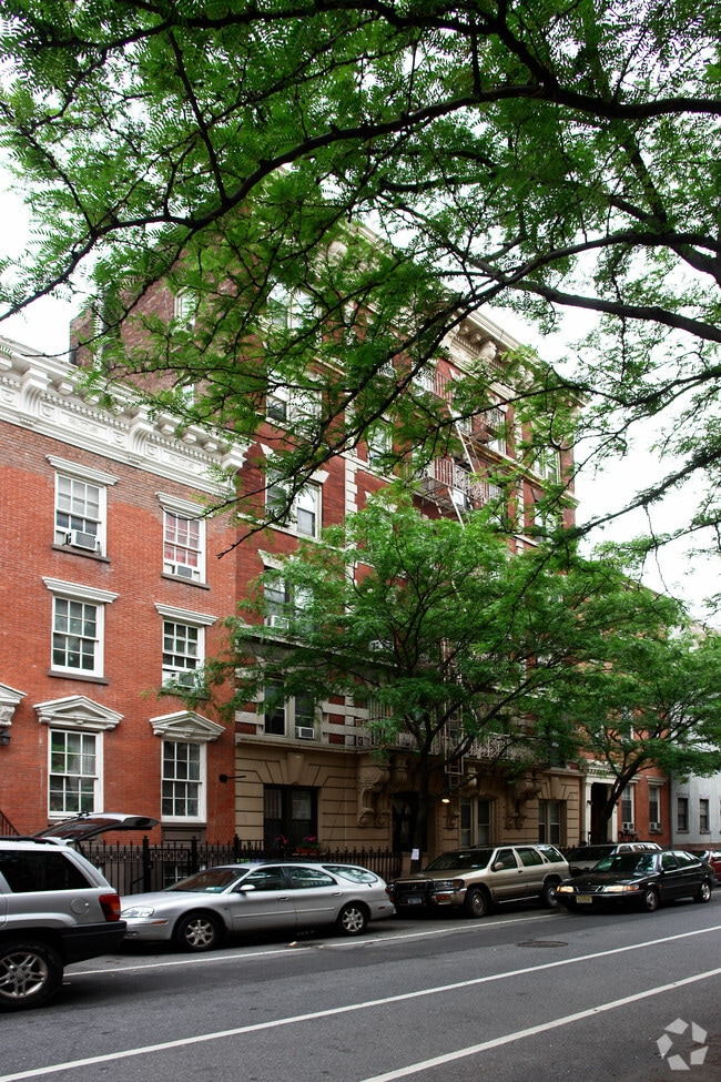 312 - 316 W 20th St - 312-316 W 20th St