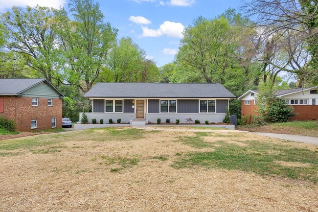 Building Photo - 2000 Kilborne Dr