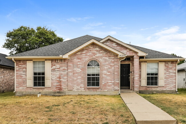Building Photo - 1433 Spicewood Dr