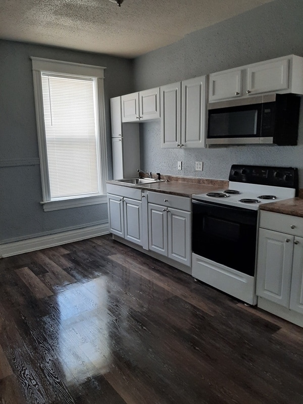 Building Photo - 5139 Wabada Ave