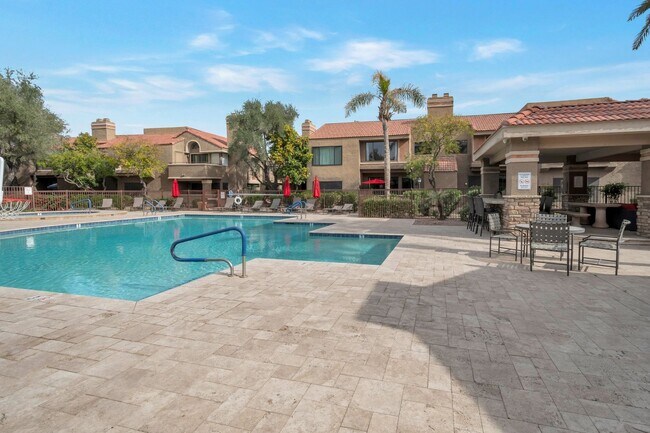 Foto del edificio - Stunning 2-bedroom, 2-bathroom house located in the desirable area of Scottsdale, AZ.