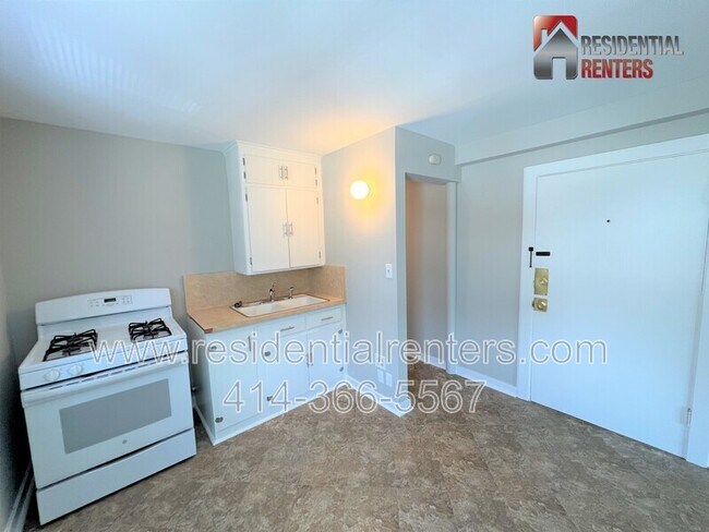 Foto del edificio - 8020 W Becher St