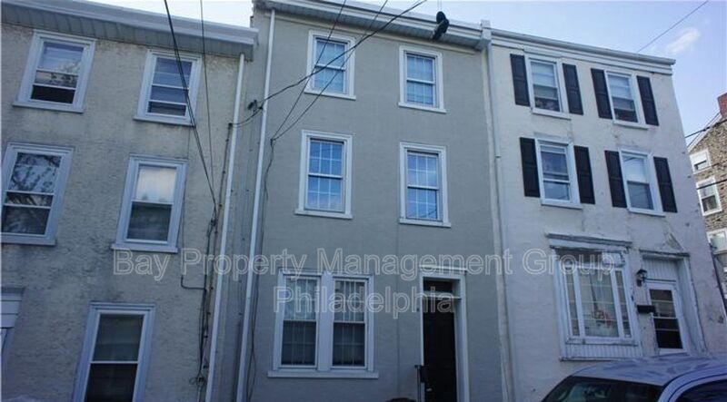 Primary Photo - 128 Jamestown Ave.