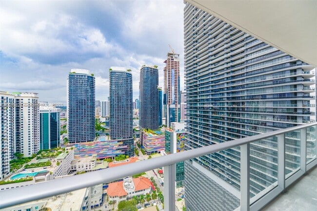Building Photo - 1100 S Miami Ave