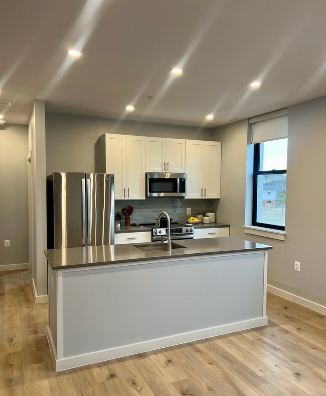 Building Photo - Residence at Port Street