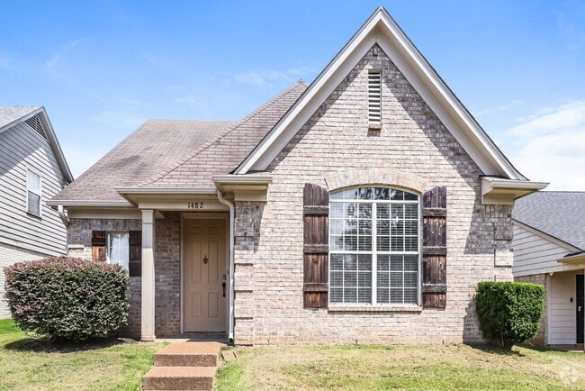 Building Photo - 1482 Lawson Dr