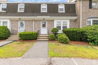 Building Photo - 114 Fieldstone Dr
