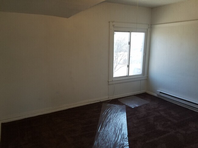 Foto del edificio - Morgan Park townhouse, available now, quie...