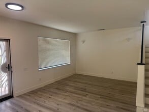 Building Photo - 5216 Academy Dr