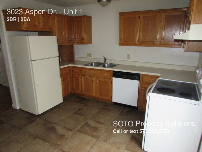 Building Photo - 3023 Aspen Dr