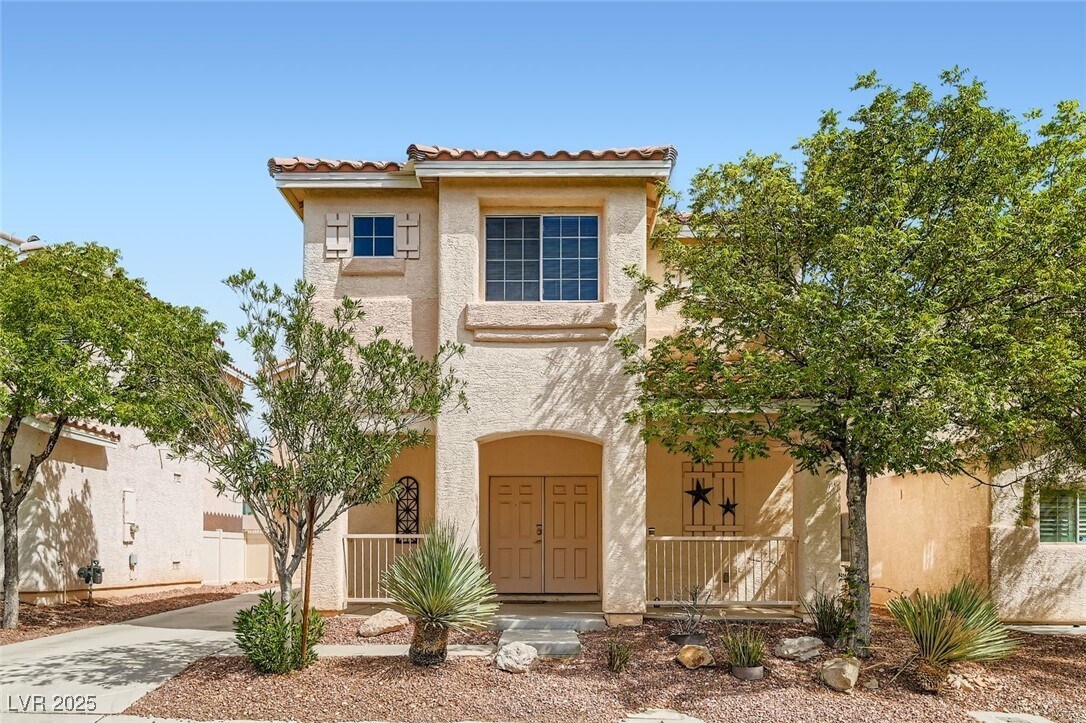 Foto principal - 8964 Tom Noon Ave