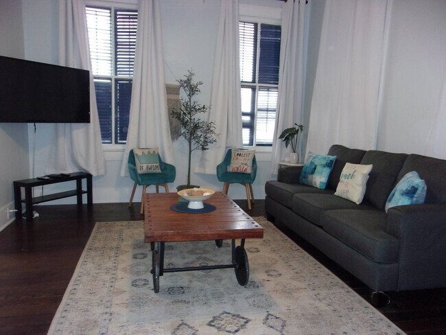Foto del edificio - 5214 Avenue R