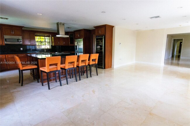 Foto del edificio - 6384 SW 31st St