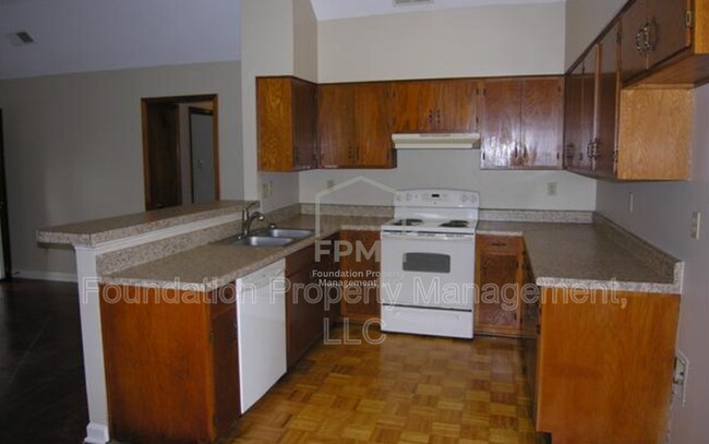 Foto del edificio - 3774 University St