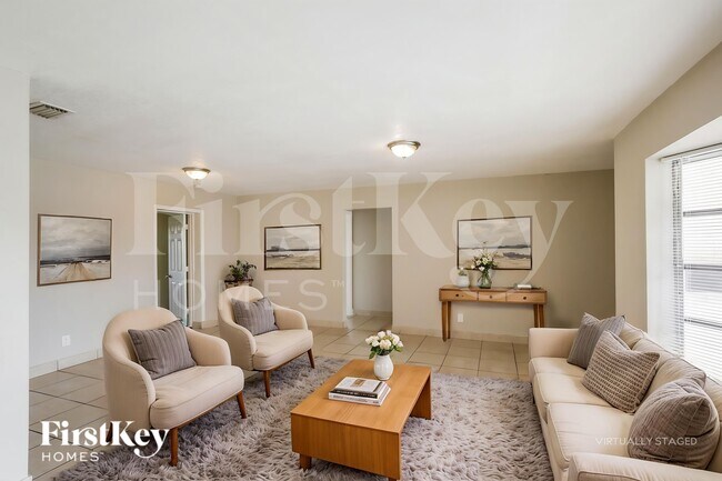 Foto del edificio - 3333 NW 32nd Ct