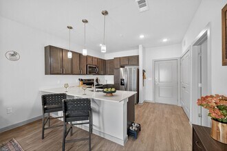 Building Photo - Eckhert Crossing Apartments