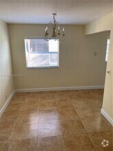 Building Photo - 684 Monaco Ct