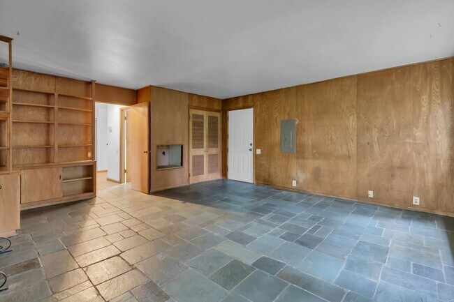 Foto del edificio - 4 Bed 2.5 Bath available in Kirkland