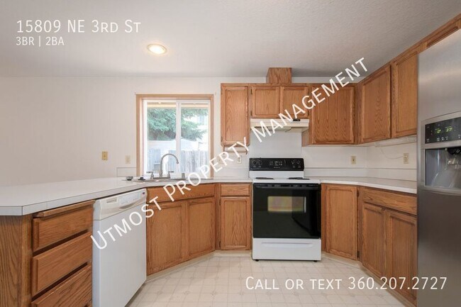 Building Photo - Cute 3BD Ranch Centrally Located