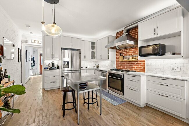 Foto del edificio - 284 6th St