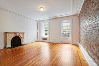 Building Photo - 37 E 65th St