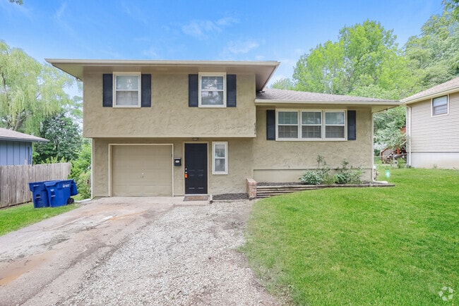 Building Photo - 6306 E 150th Terrace