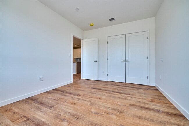 Foto del edificio - 510 Willard St