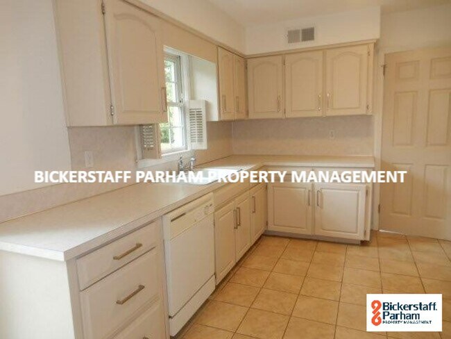 Foto del edificio - Luxury, Location, and Convenience. Near Heath Park!!
