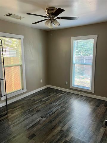 Foto del edificio - 2148 Brookfield Ave