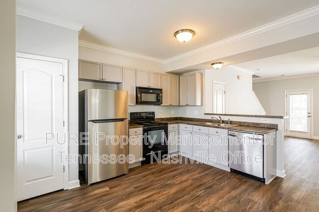 Building Photo - 5170 Hickory Hollow Pkwy