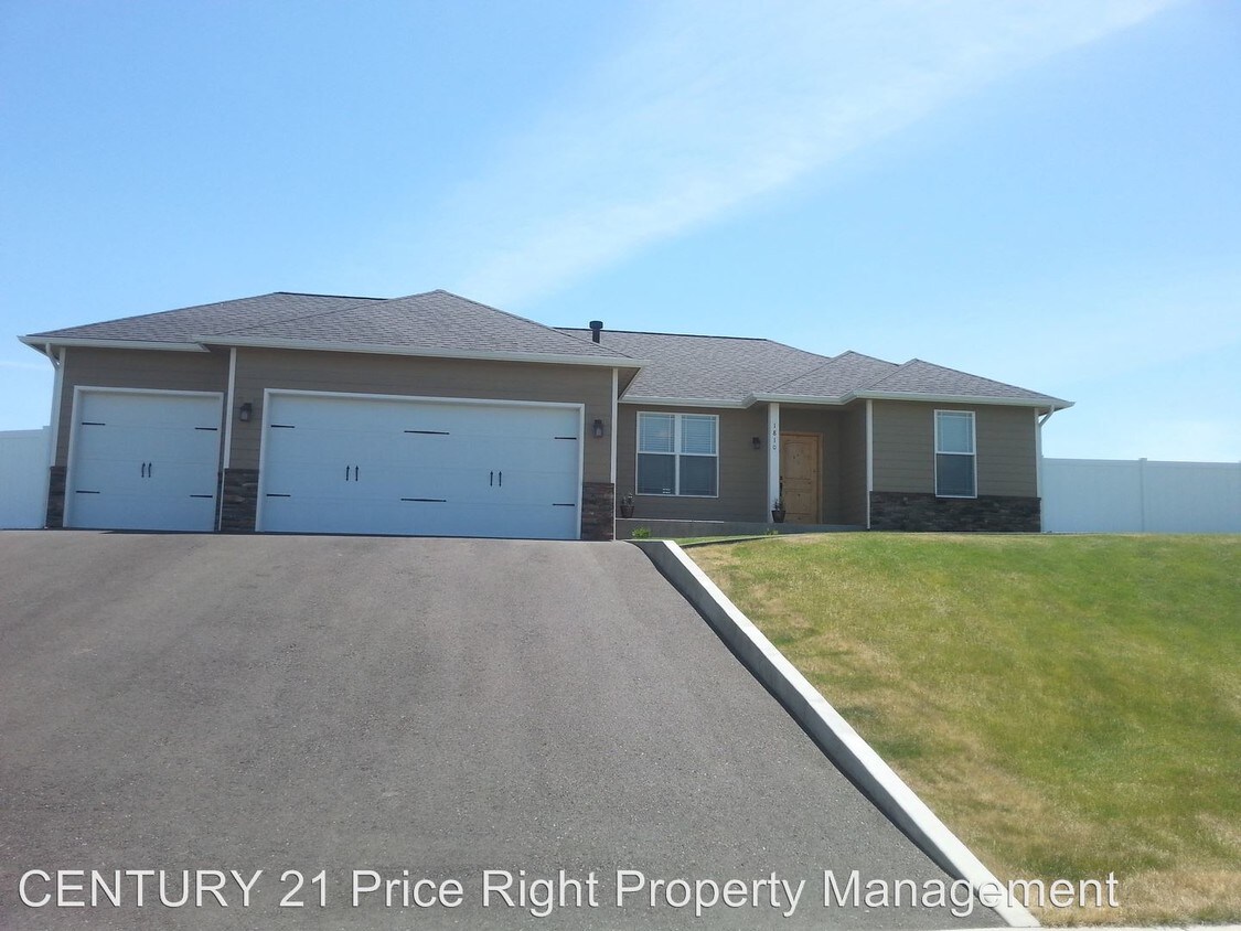 1810 Grande Ronde Ct, Lewiston, ID 83501 House for Rent in Lewiston