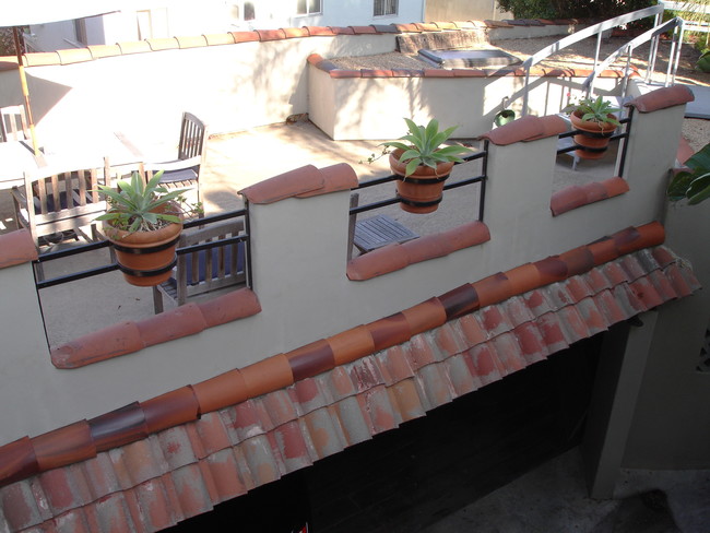 shared roof deck - 2151 Beachwood Terrace