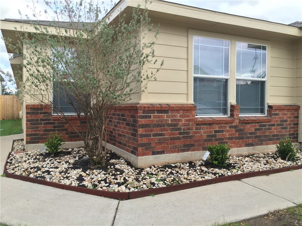 Foto principal - 1625 Poppy Seed Ln