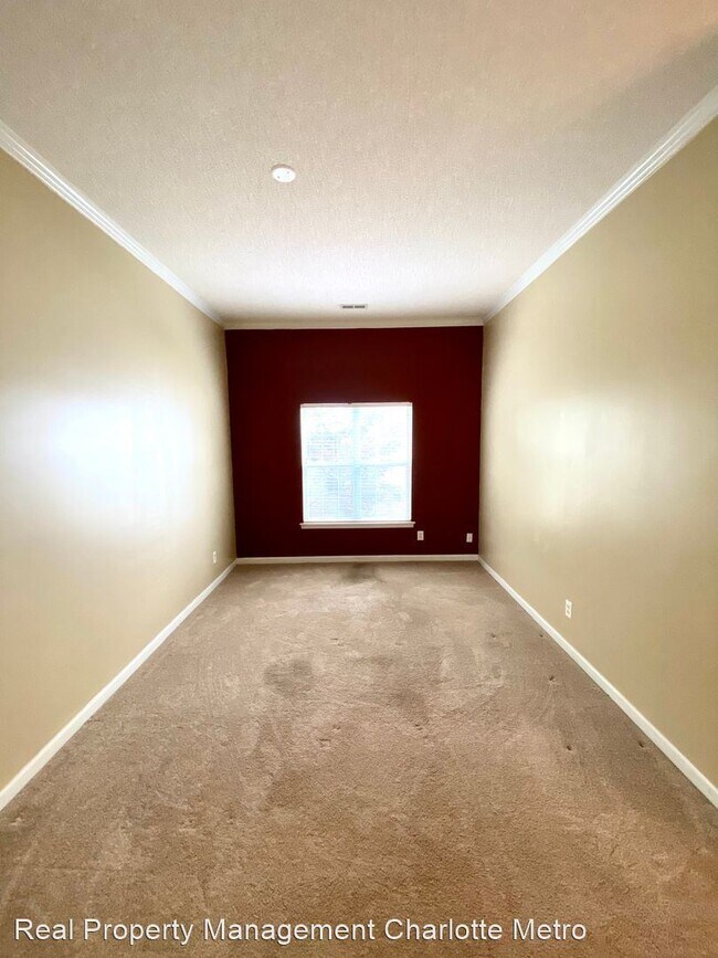 Foto del edificio - 3 br, 2 bath House - 740 Bradberry Lane