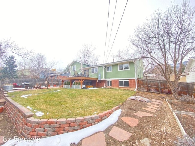 Building Photo - 4 br, 2 bath House - 1480 Ithaca Drive