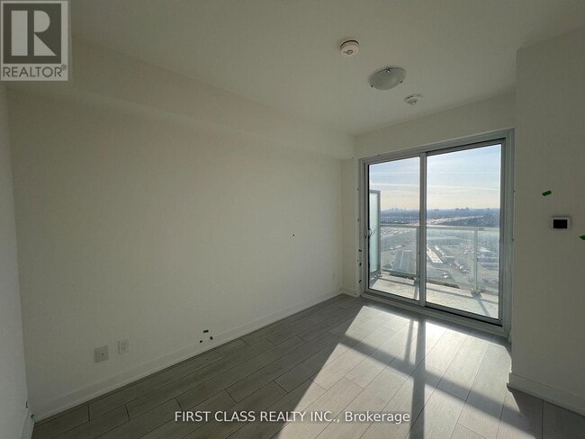 Building Photo - 2031 Kennedy Rd