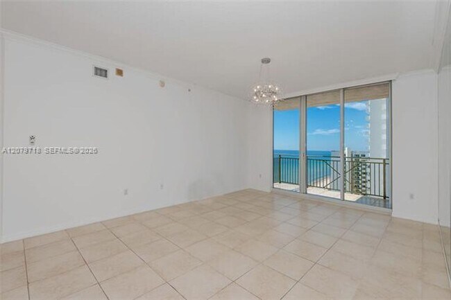 Foto del edificio - 2080 S Ocean Dr