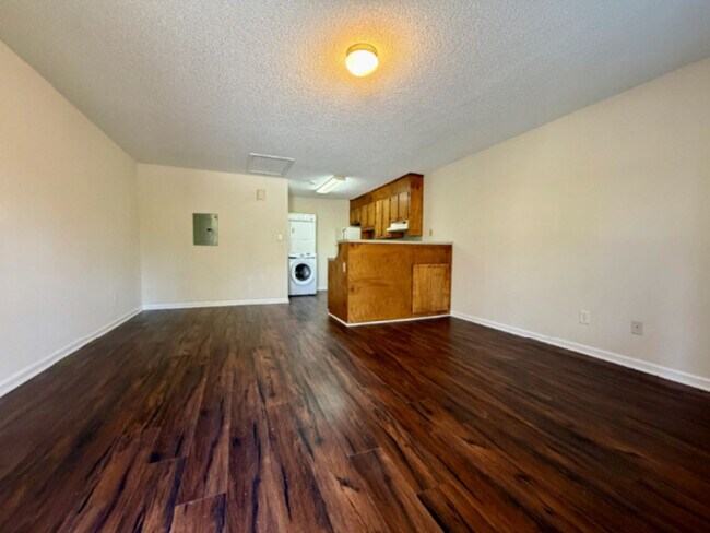 Foto del edificio - 1442 Riverview Rd