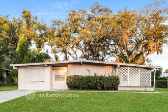Building Photo - 1110 E Camellia Dr