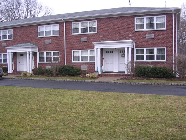 Building Photo - 56 Mechanic St