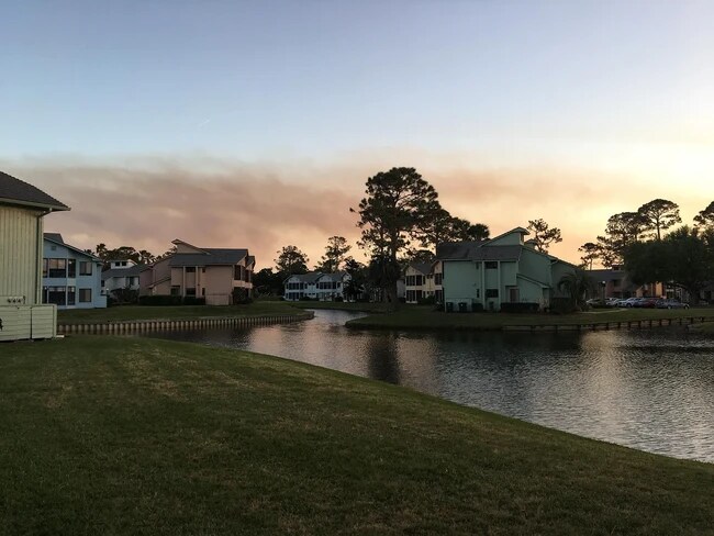 Foto del edificio - 130 Blue Heron Dr