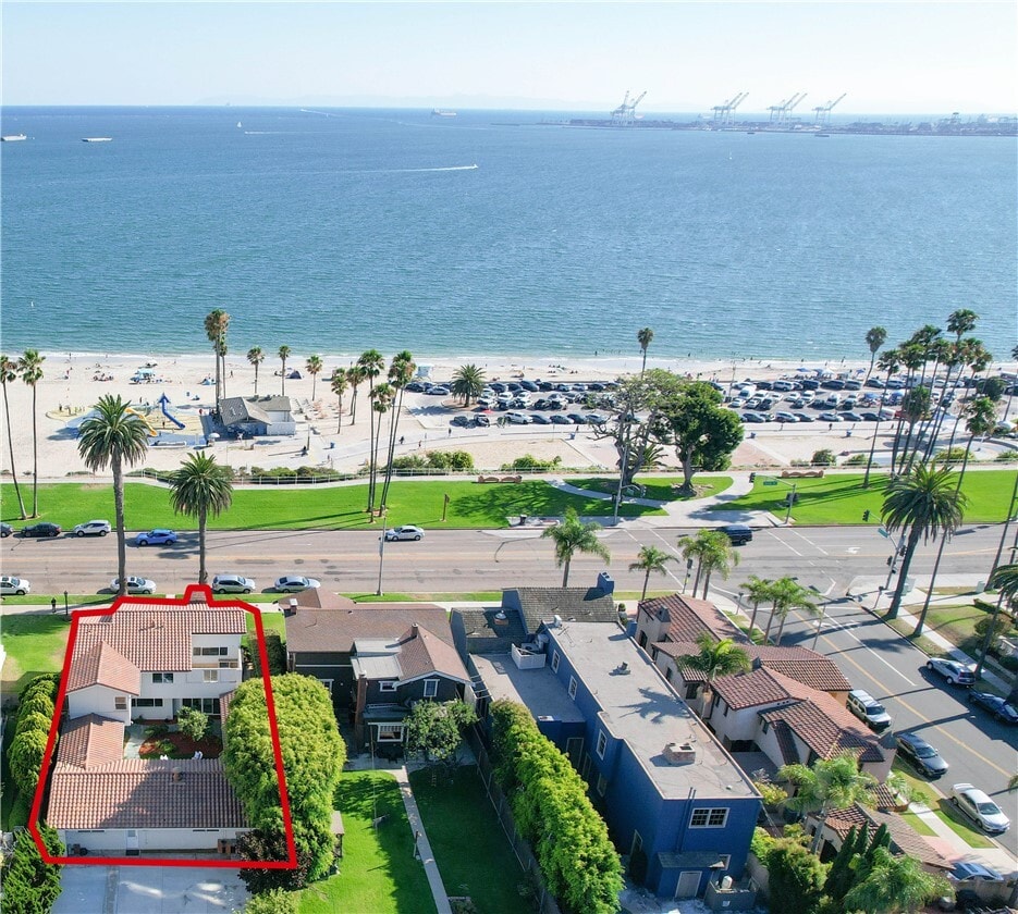 Primary Photo - 2525 E Ocean Blvd