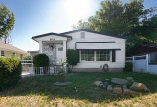 Building Photo - 2888 S 8650 W