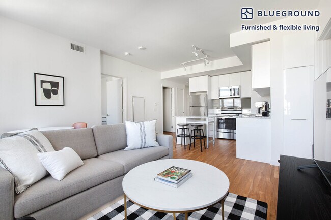 Foto del edificio - 288 106th Ave NE