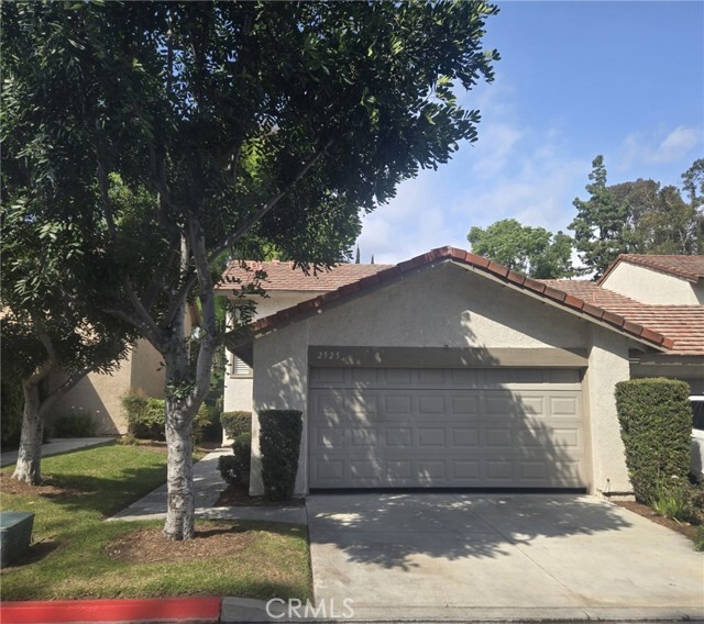Building Photo - 2525 Cypress Point Dr