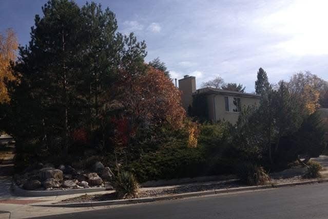 Foto del edificio - 2718 E Commonwealth Ave