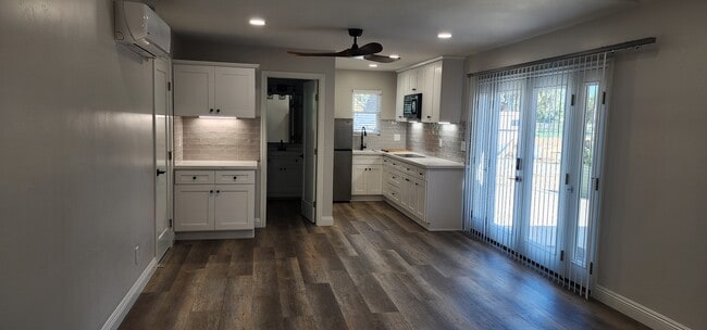 Building Photo - 30851 De Portola Rd