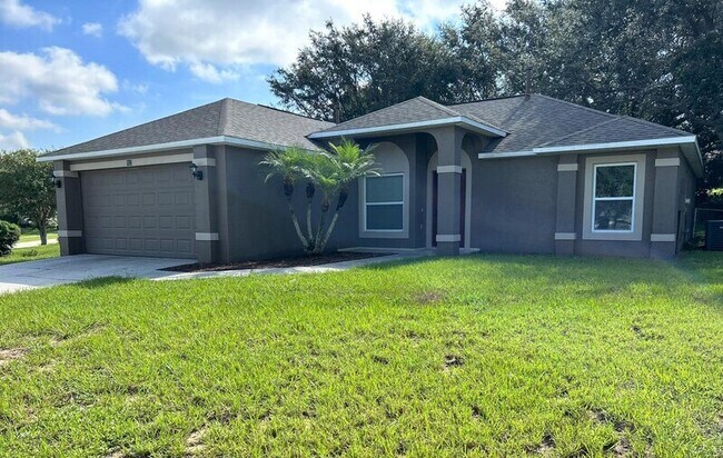 Foto del edificio - 912 Park Valley Cir
