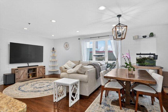 Foto del edificio - 24 Arsenal St