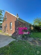 Building Photo - 11817 Beaconsfield St